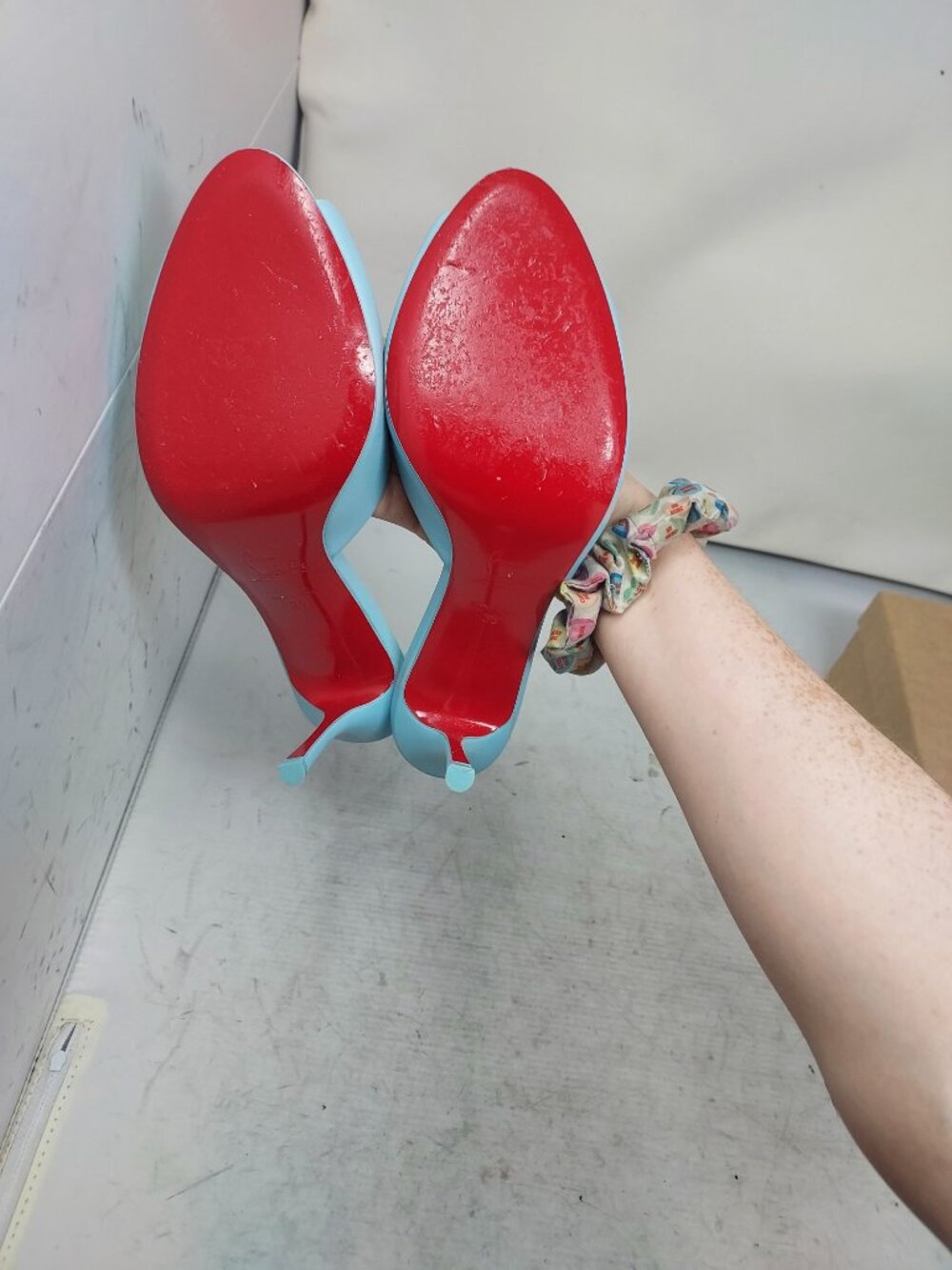 CHRISTIAN LOUBOUTIN Me Dolly Leather Blue Mule Sandal - Picture 2 of 12